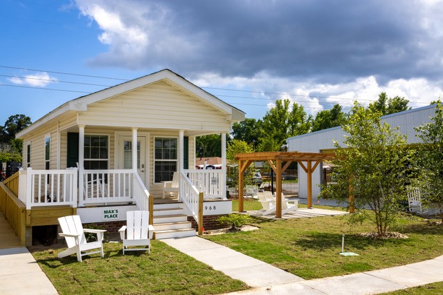 eden village 5